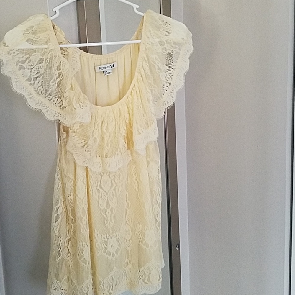 Off the shoulder, cute, yellow top